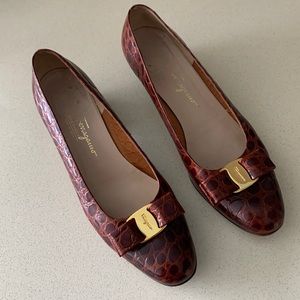 Ferragamo Vera Brown pumps 9.5 B